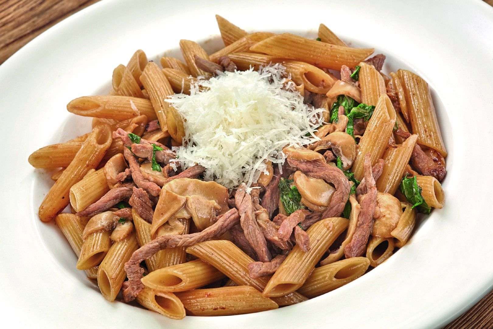 Biftek ve Mantarlı Penne